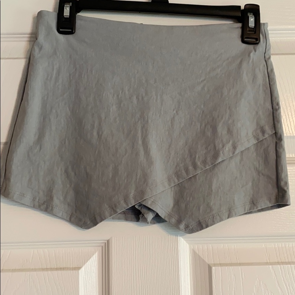 Skort